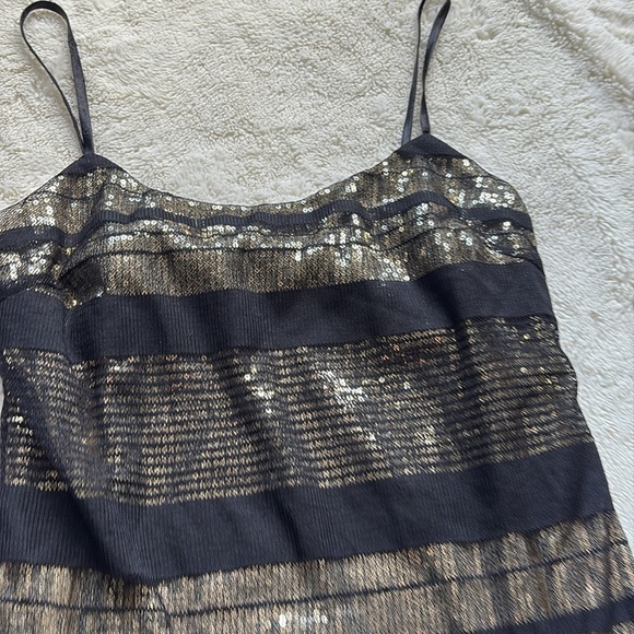 XXI Black & Gold Sequin Mesh Bodycon Dress – Size Medium | Y2K | Party Sparkle - Picture 2 of 5
